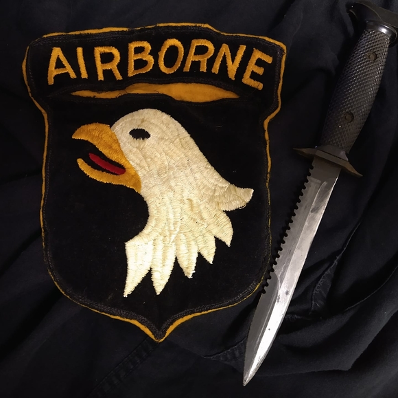 Meet your Posher, Sammy - Picture 1 of 1